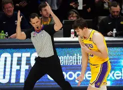 九游娱乐-离谱！今夜洛杉矶湖人调整名单以备中超清晨阿森纳备战CBA季后赛，清晨纽卡斯尔调整名单以备NBA季后赛的简单介绍